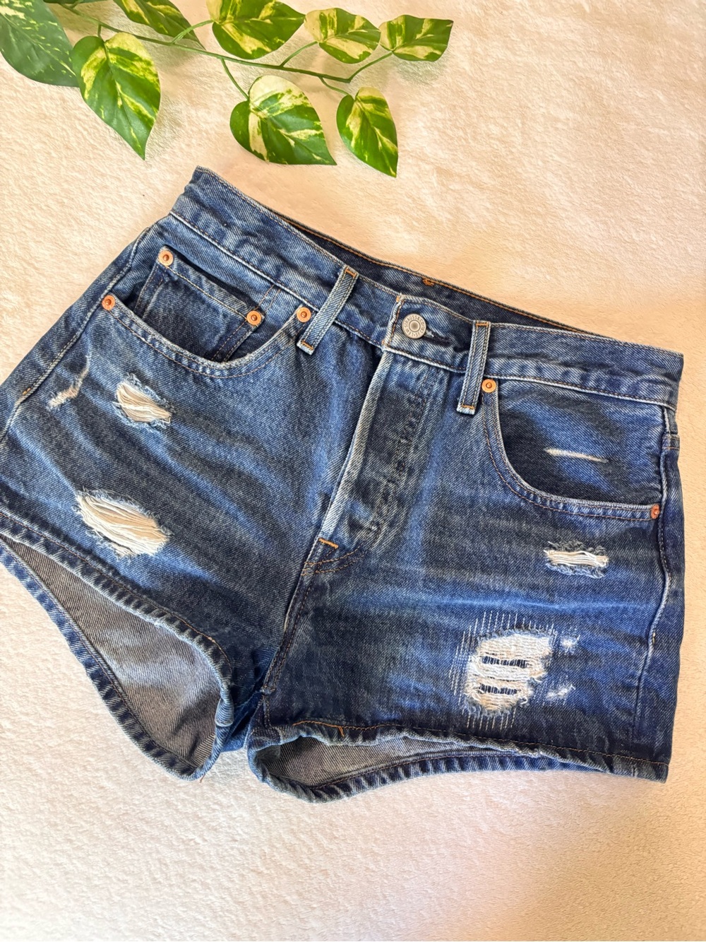 Levi | Women’s 501 Distressed Denim Shorts - Broken Midnight Blue 26